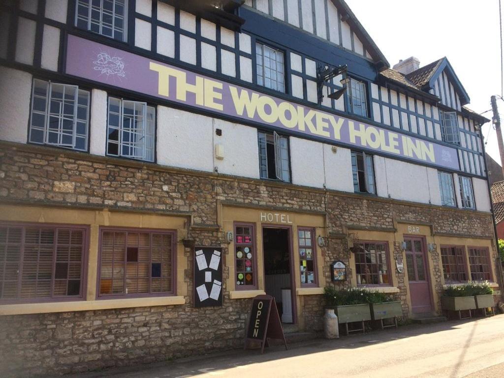 The Wookey Hole Inn Wells Extérieur photo